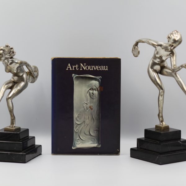 ART SERIES REFERENCE BOOKS