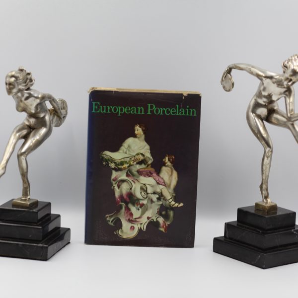 ART SERIES REFERENCE BOOKS