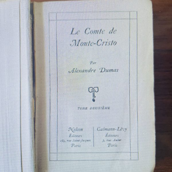 DUMAS